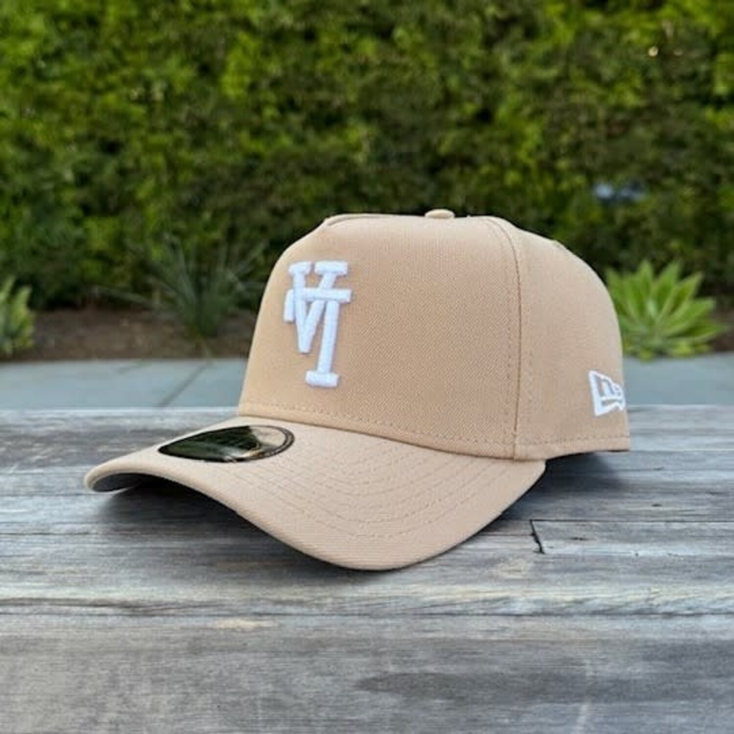 LA Upside Down Light Khaki 940 A-Frame Snapback - The Locker