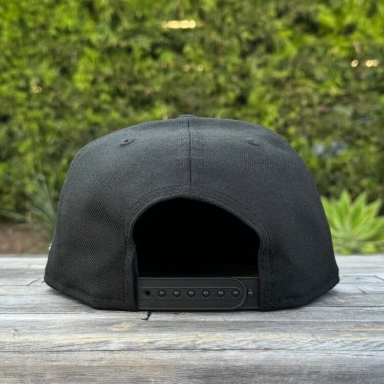 New Era Raiders Art Shell Arch Black 950