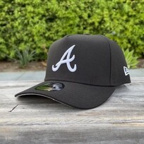 New Era Atlanta Braves Black White 940 A-Frame