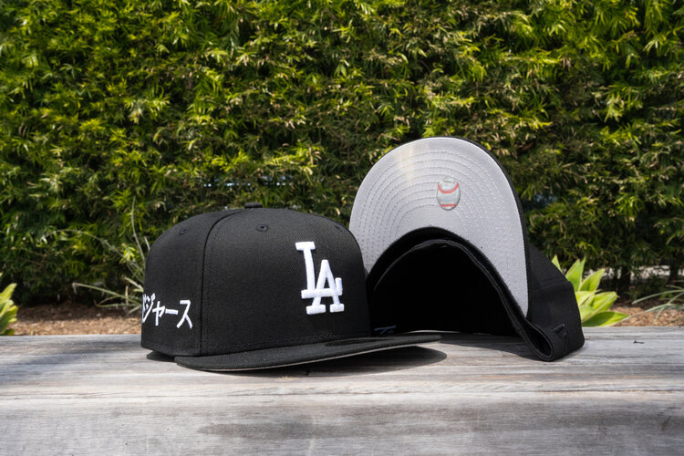 New Era LA Dodgers Black White Kanji Fitted