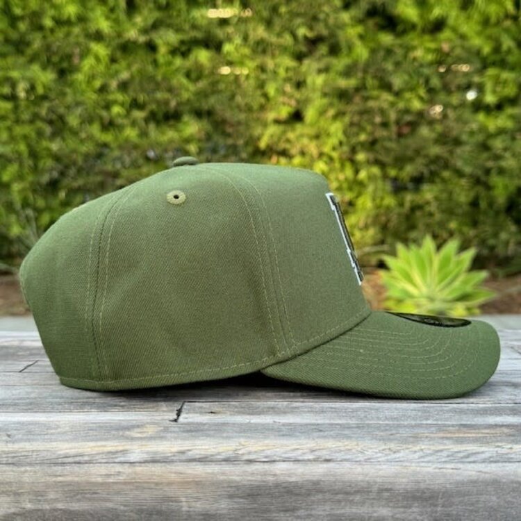 New Era LA Army White Outline 940 A-Frame