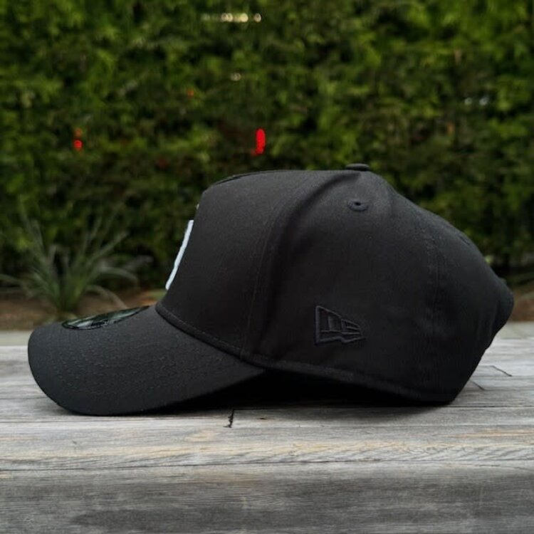 New Era LA Black White 940 A-Frame
