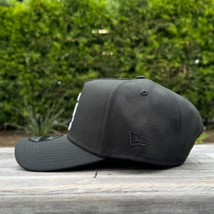 New Era USC Black White 940 A-Frame