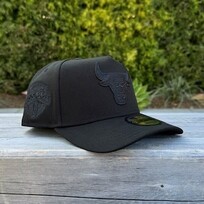 New Era Chicago Bulls Black Tonal 940 A-Frame Snapback