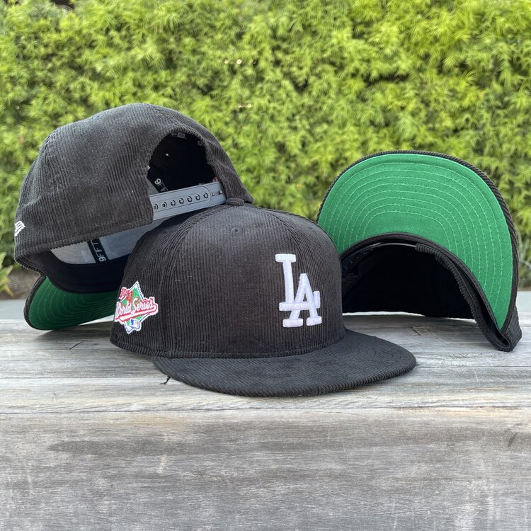 New Era LA BW 1988 WS Corduroy 950 Snapback