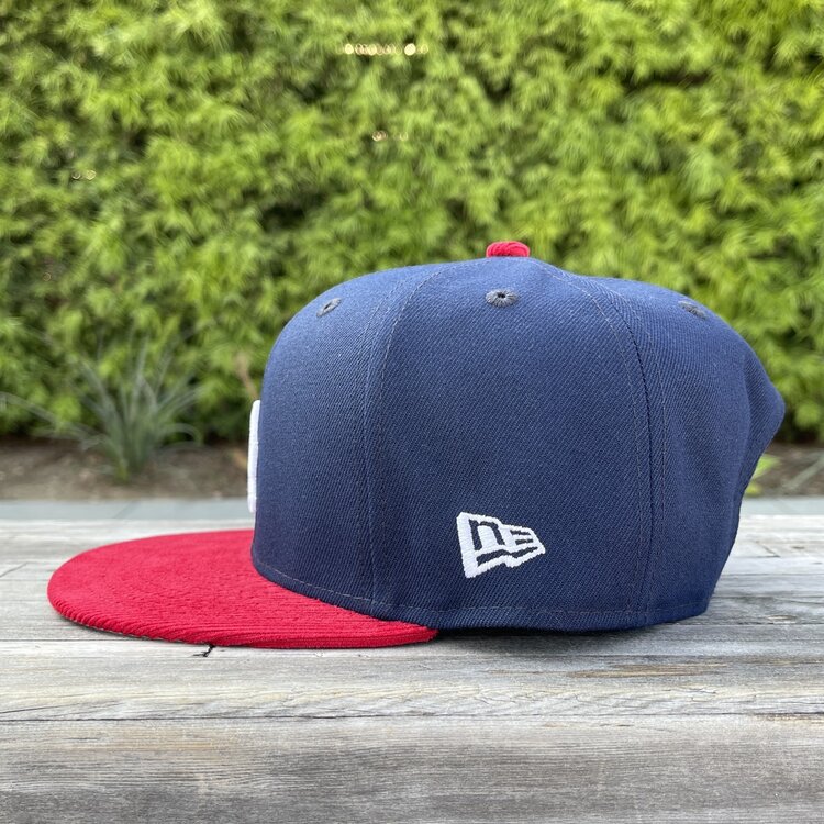 New Era LA Navy/Red Corduroy 950 Snapback