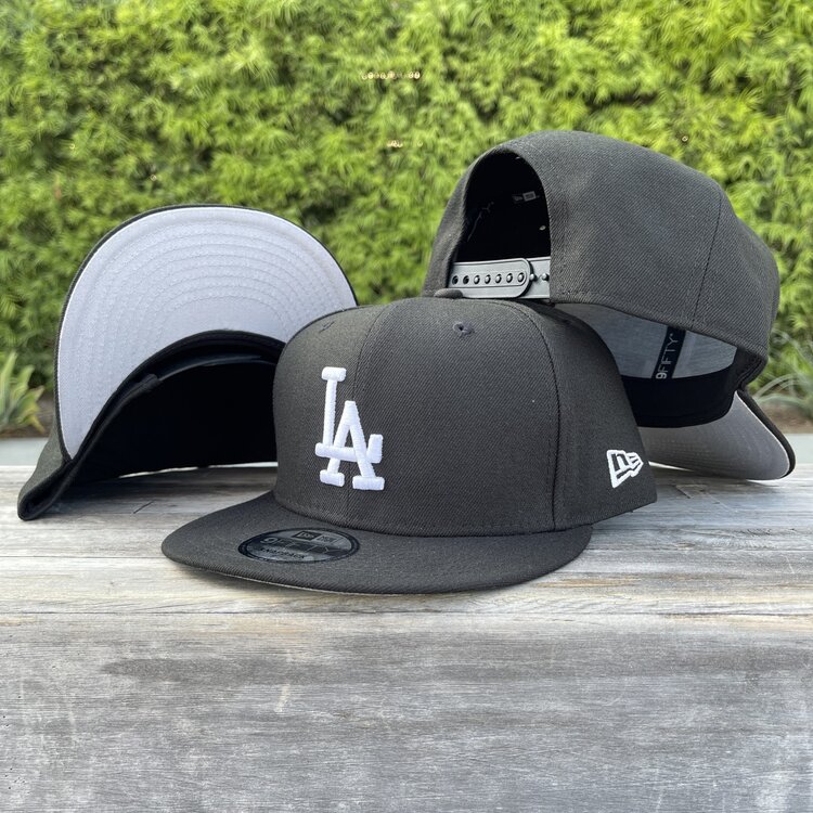 New Era LA Black White 950 Snapback