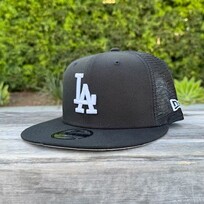 New Era LA Dodgers BW Black Mesh 950 Snapback