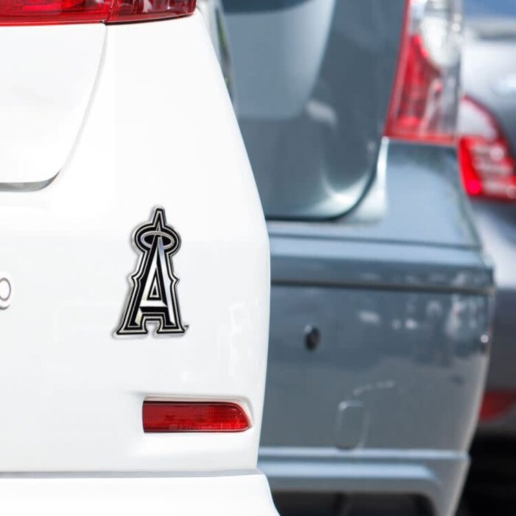 Wincraft LA Dodgers Chrome LA Auto Emblem