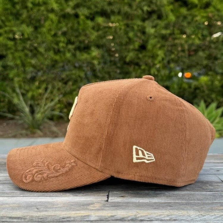 New Era Pittsburgh Pirates Toasted Peanut Corduroy 940 A-Frame