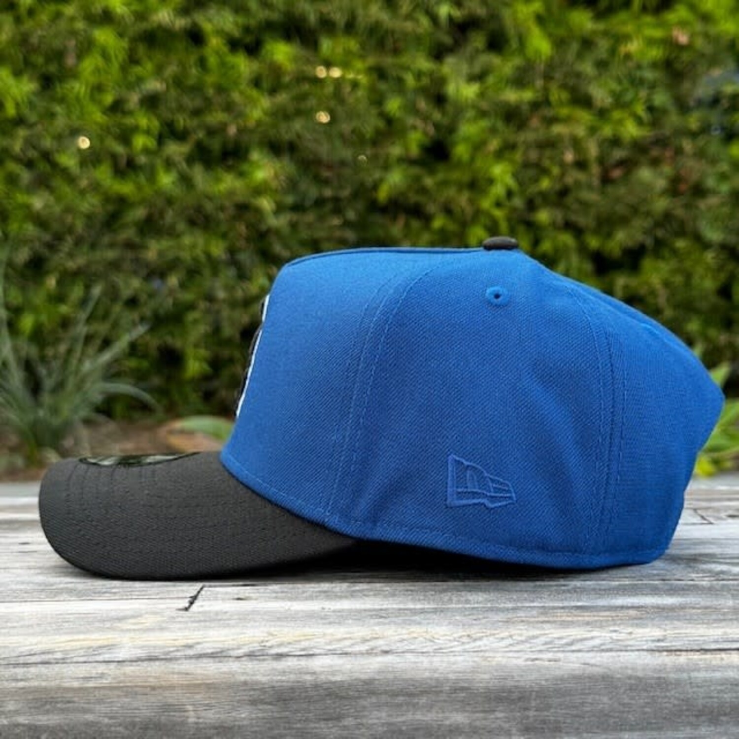S.F.C / SIMPLE CAP – Indigo Blue Chicago White Sox Indigo/Black White Outline 940 A-Frame Snapback