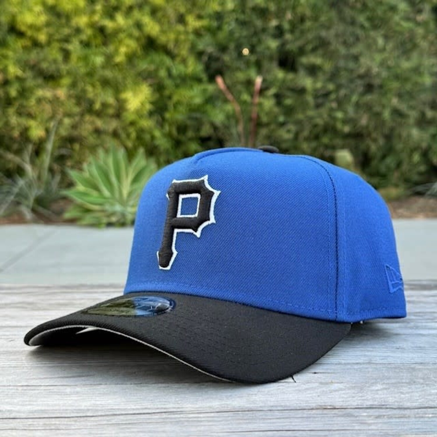 Pittsburgh Pirates Indigo/Black White Outline 940 A-Frame Snapback
