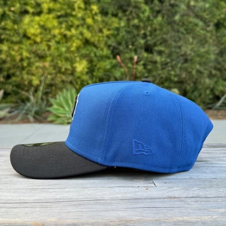 New Era Pittsburgh Pirates Indigo/Black White Outline 940 A-Frame