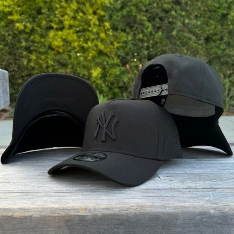 New Era NY Yankees Black Black 940 A-Frame