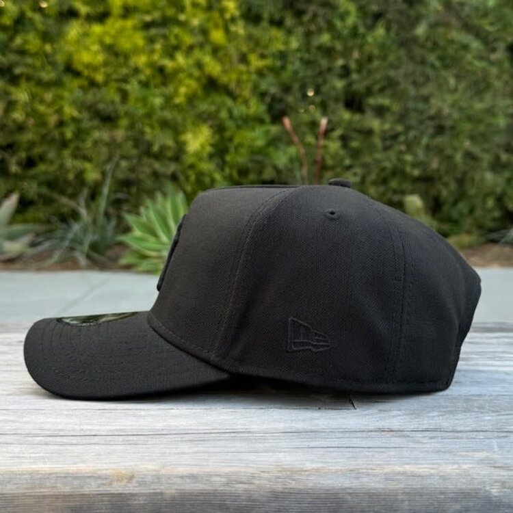 New Era NY Yankees Black Black 940 A-Frame