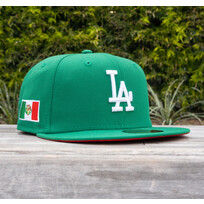 New Era LA Dodgers Kelly Green Mexico Flag Red UV