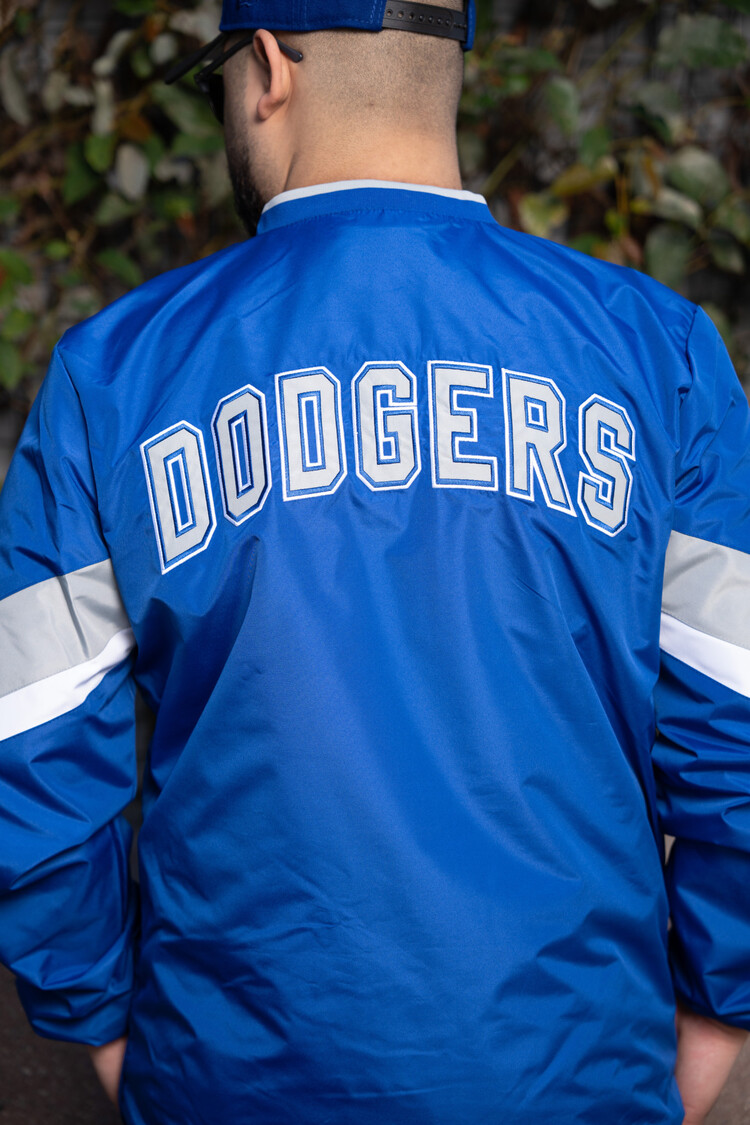 G-III LA Dodgers M GIII Yardline Royal V-Neck Pullover