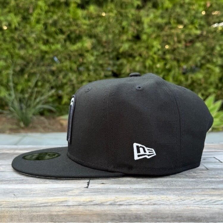 New Era Mexico Black White "M" 950 Snapback