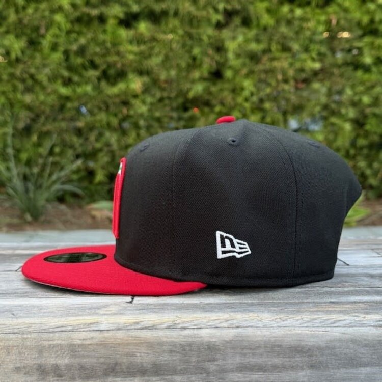 New Era Mexico Black/Red "M" w/Flag 950