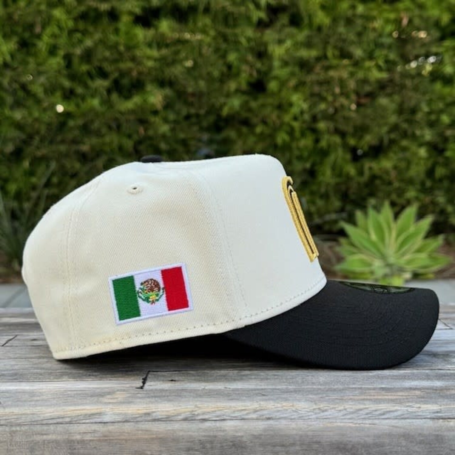 Mexico Ivory/ Black 940 A-Frame Snapback - The Locker Room of Downey