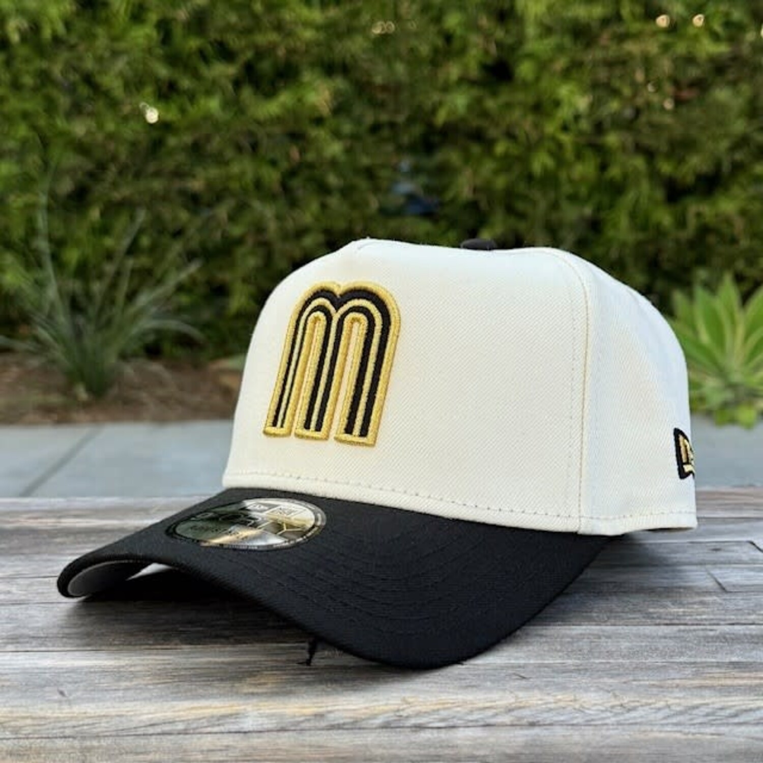 Mexico Ivory/ Black 940 A-Frame Snapback - The Locker Room of Downey