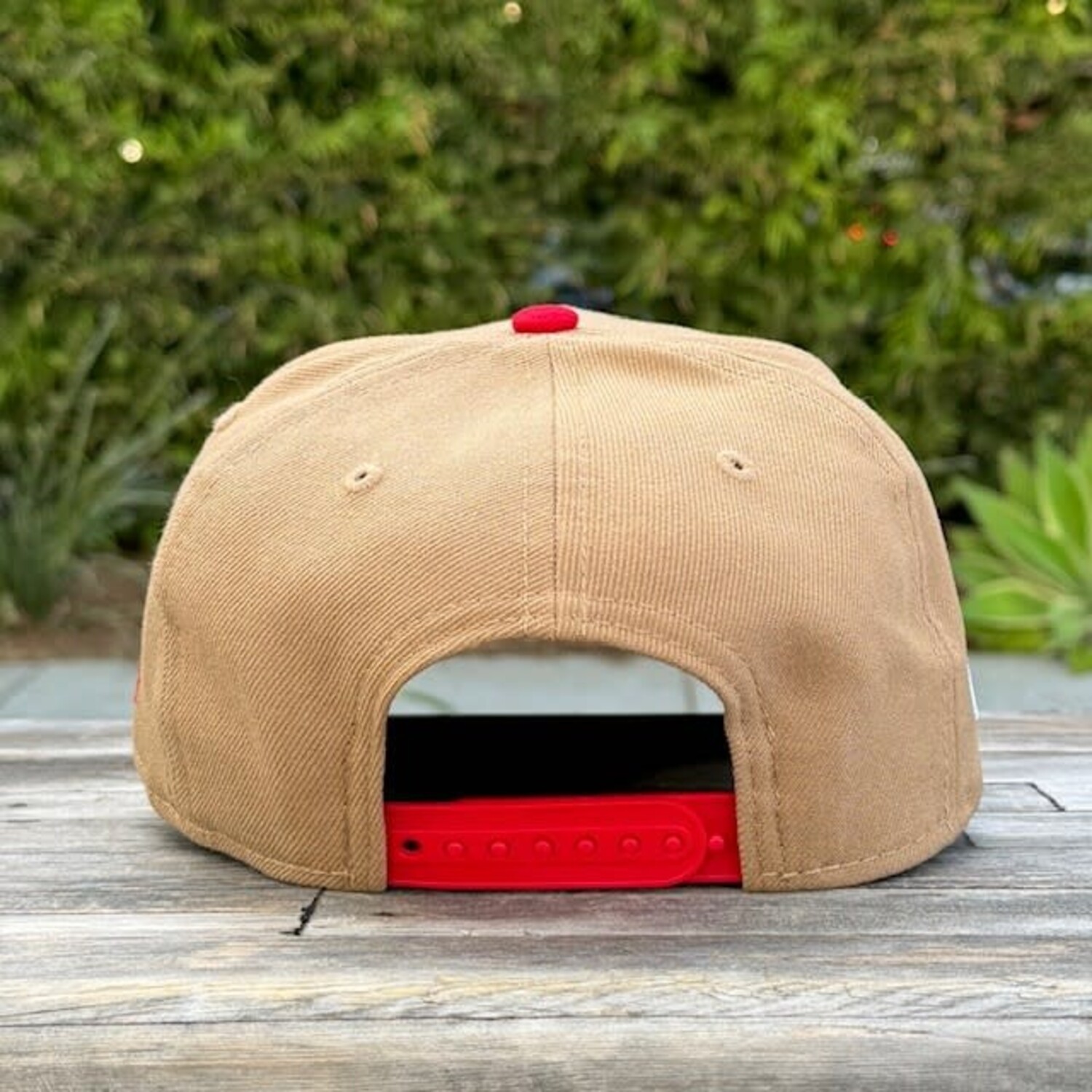 Mexico Kahki/ Red 940 A-Frame Snapback - The Locker Room of Downey