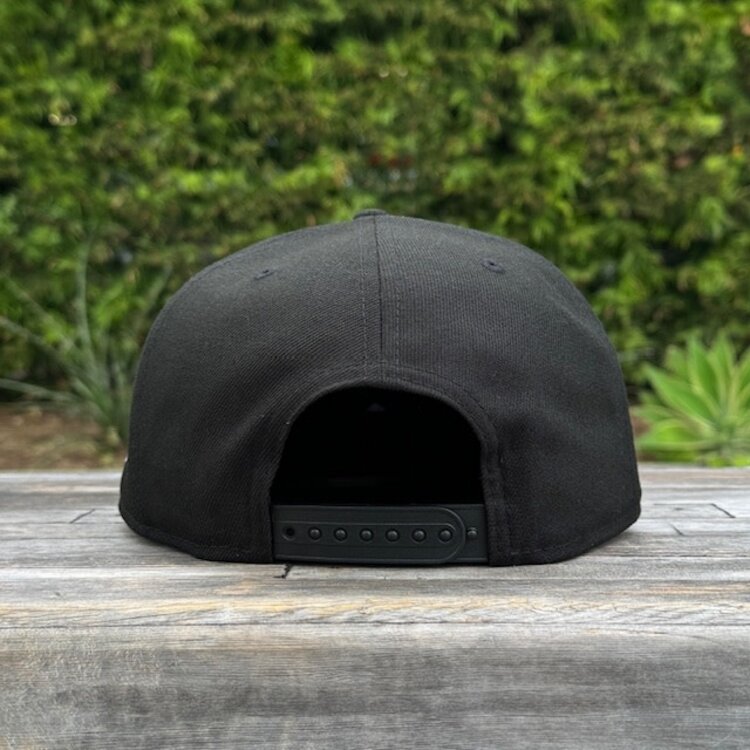 New Era Raiders Black White Sketch 950 Snapback