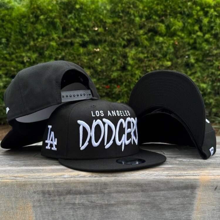 New Era LA Dodgers Black White Sketch 950 Snapback