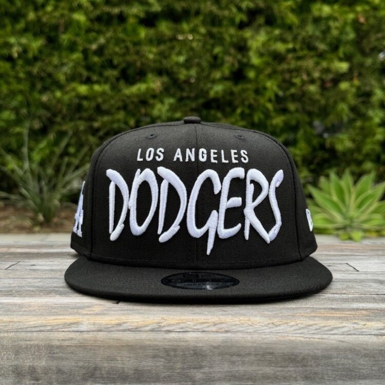 New Era LA Dodgers Black White Sketch 950 Snapback