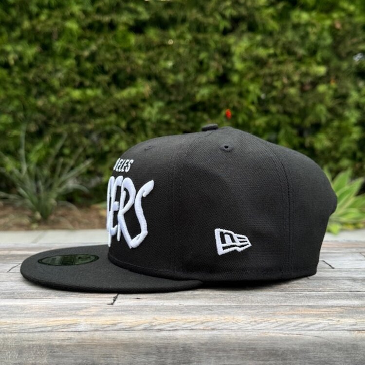 New Era LA Dodgers Black White Sketch 950 Snapback