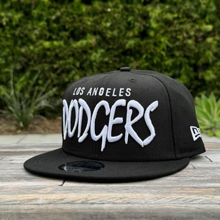 New Era LA Dodgers Black White Sketch 950 Snapback