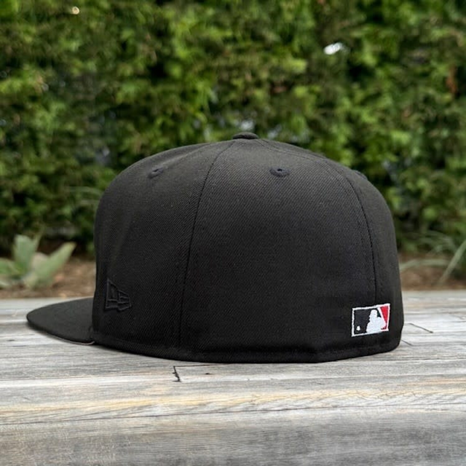 MLB Korea ダイヤモンド刺繍ロゴパッチボールキャップ ブラック