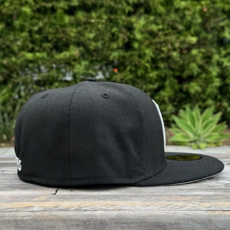 New Era Raiders BW Back Wordmark