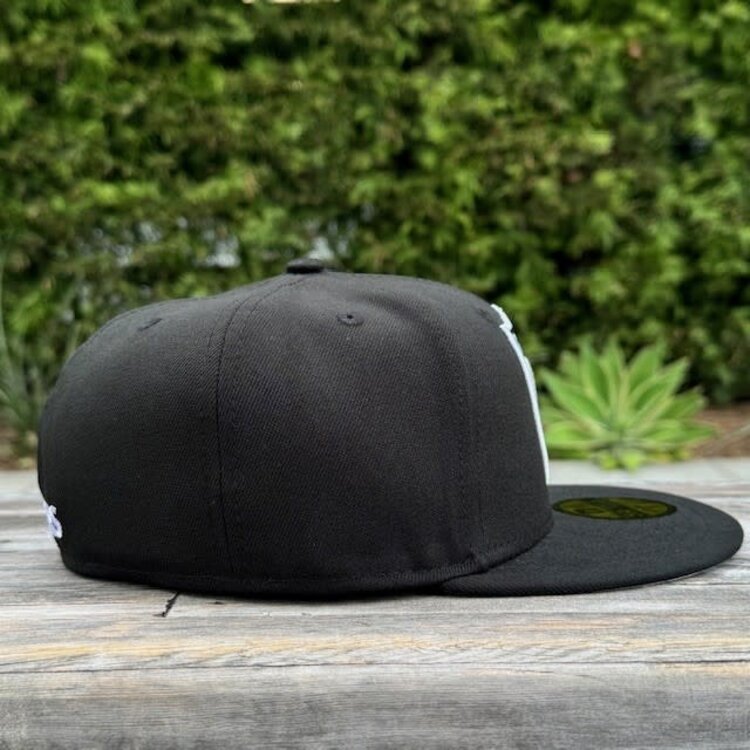 New Era Raiders Black XL Shield Logo