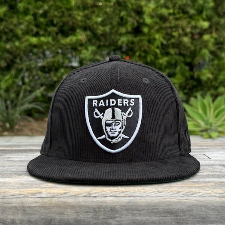 New Era Raiders Shield Black Cord