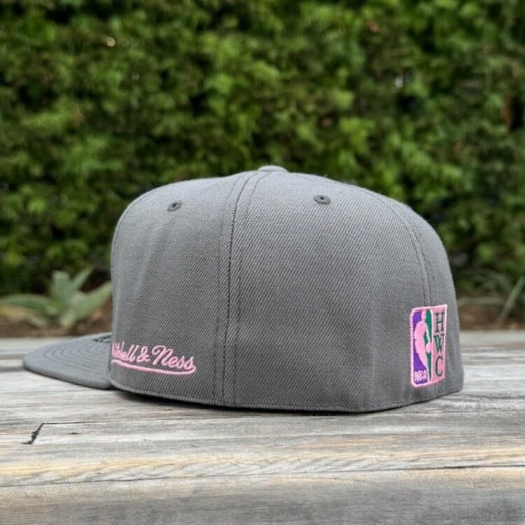 Mitchell and Ness Lakers M&N HWC From Dusk Fitted Drk Gray