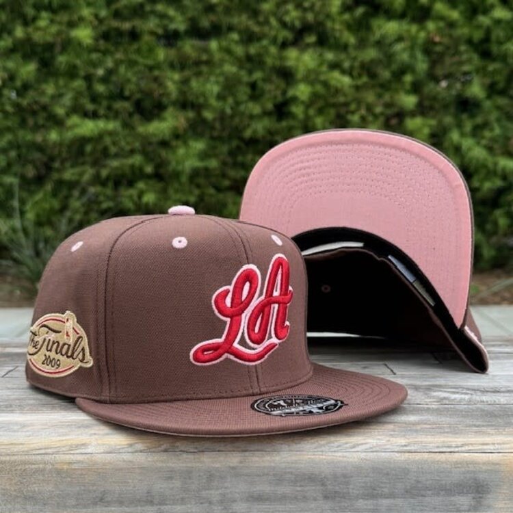 Mitchell and Ness Lakers Brown Sugar Bacon