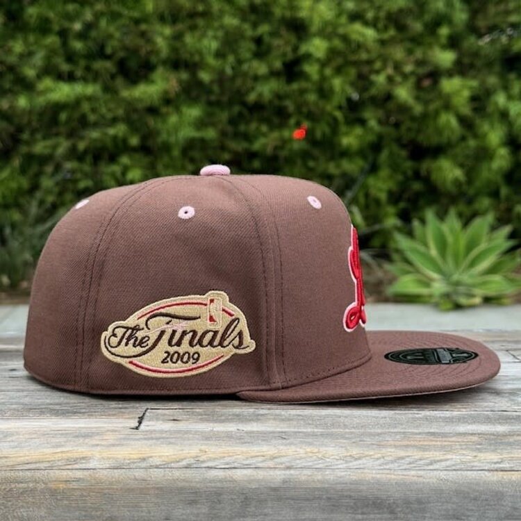 Mitchell and Ness Lakers Brown Sugar Bacon