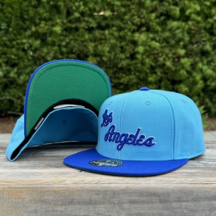 Mitchell and Ness LA Lakers HWC M&N Team 2 Tone 2.0 Fitted Lght Blue