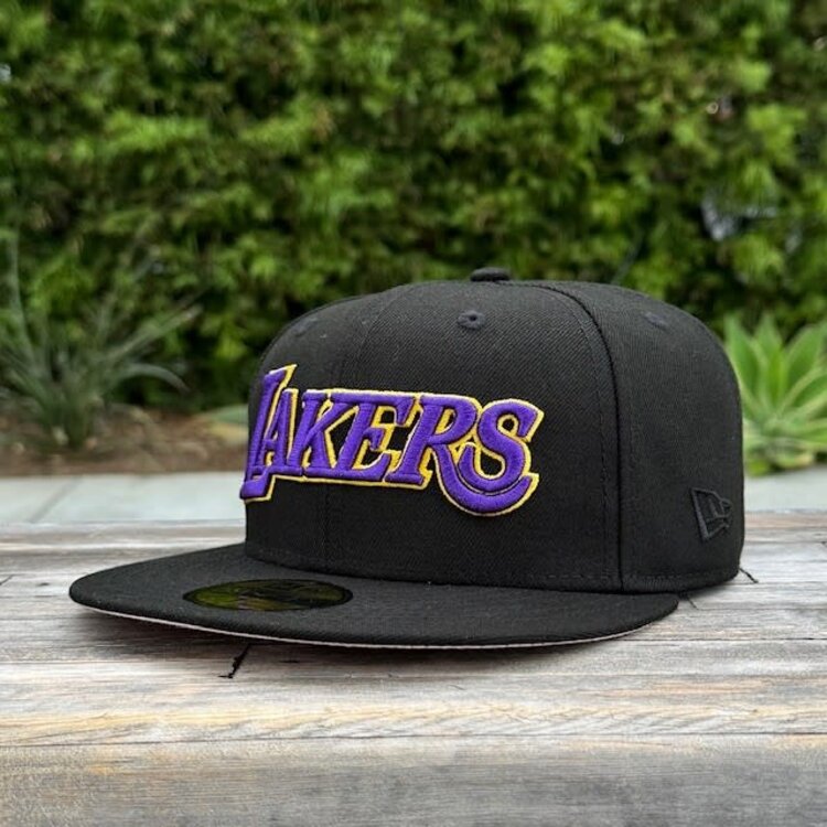 New Era Lakers Black Block Trophy PUV