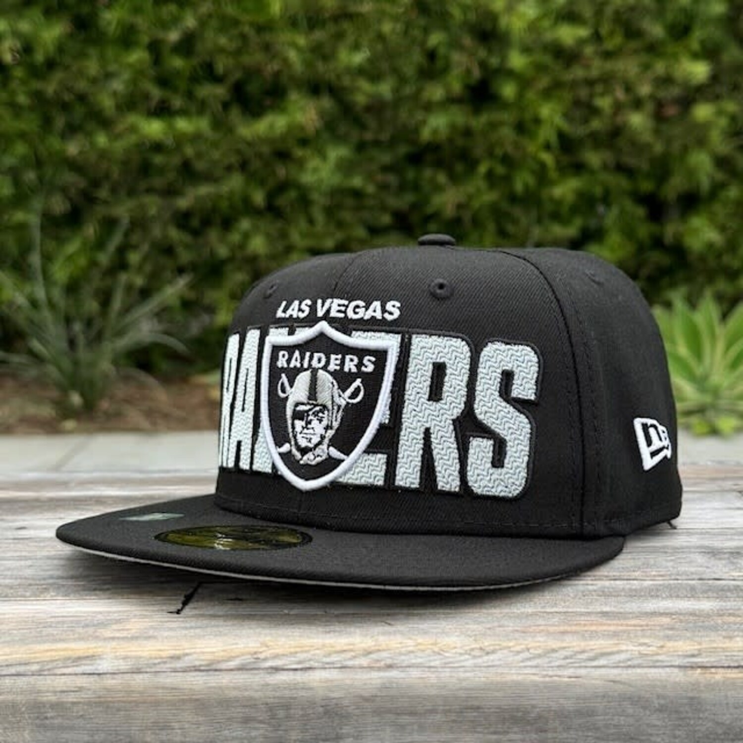 【US限定】New Era 59FIFTY Las Vegas Raiders Draft2024 Black Raiders 23 Draft Black - The Locker Room of Downey