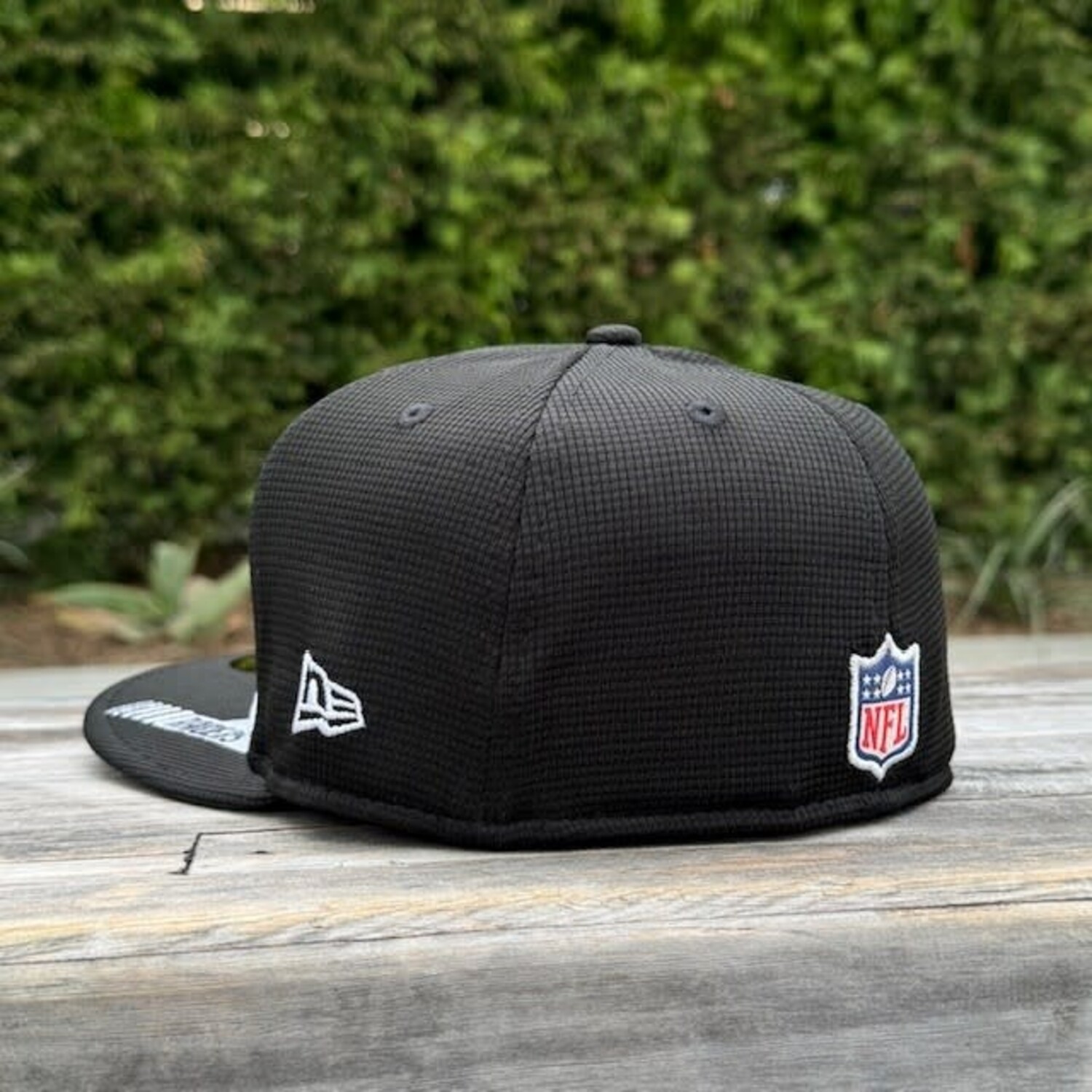 Las Vegas Raiders 2021 NFL Sideline Home Black The Locker Room of Downey
