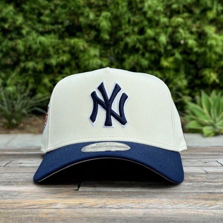 New Era NY Yankees Ivory/Navy 2009 WS Gray UV 940  A-Frame