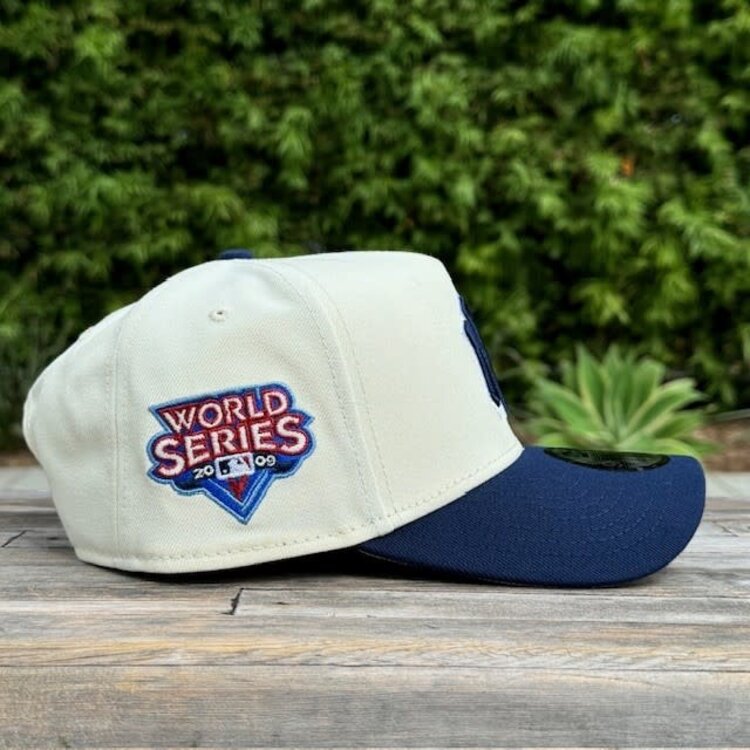 New Era NY Yankees Ivory/Navy 2009 WS Gray UV 940  A-Frame