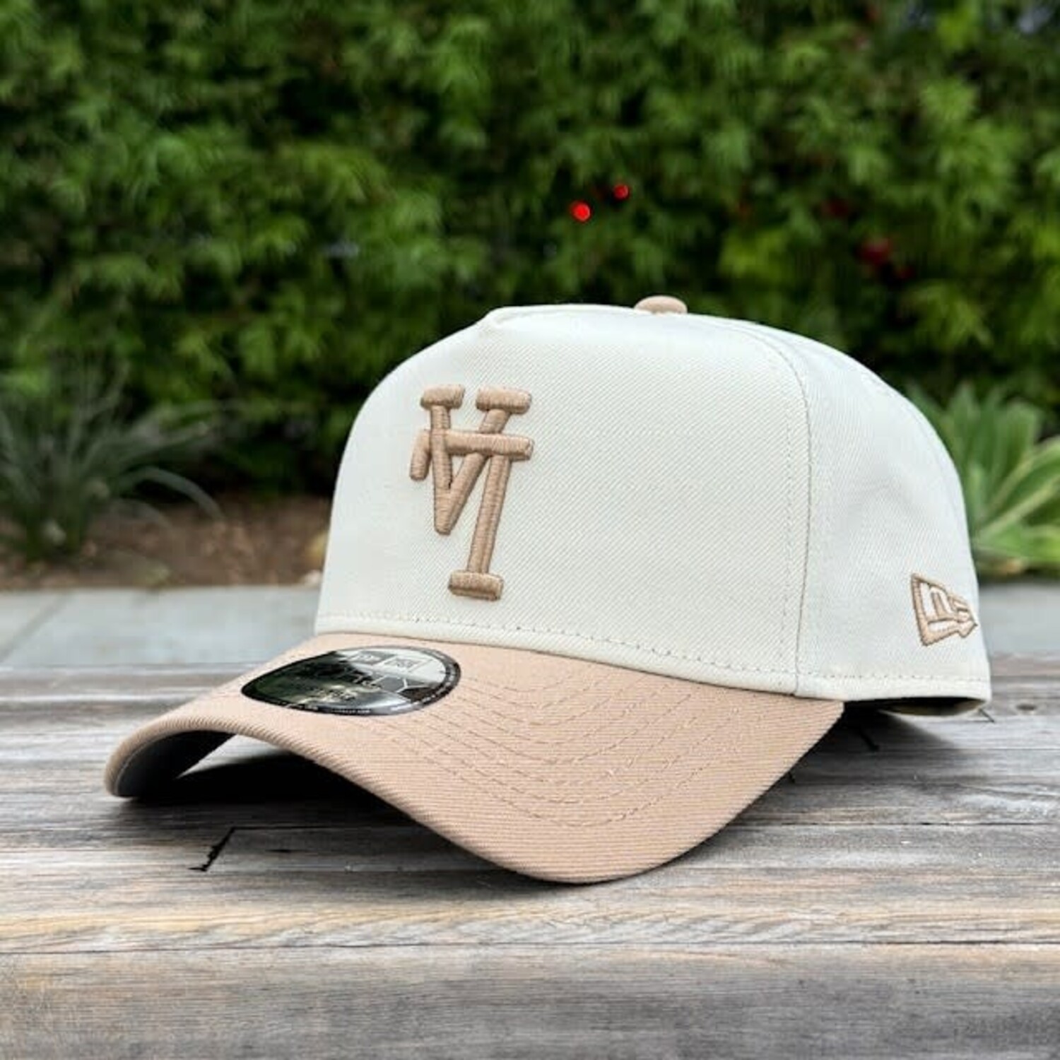 LA Upside Down Ivory/Lt Khaki 940AF Snapback - The Locker Room of