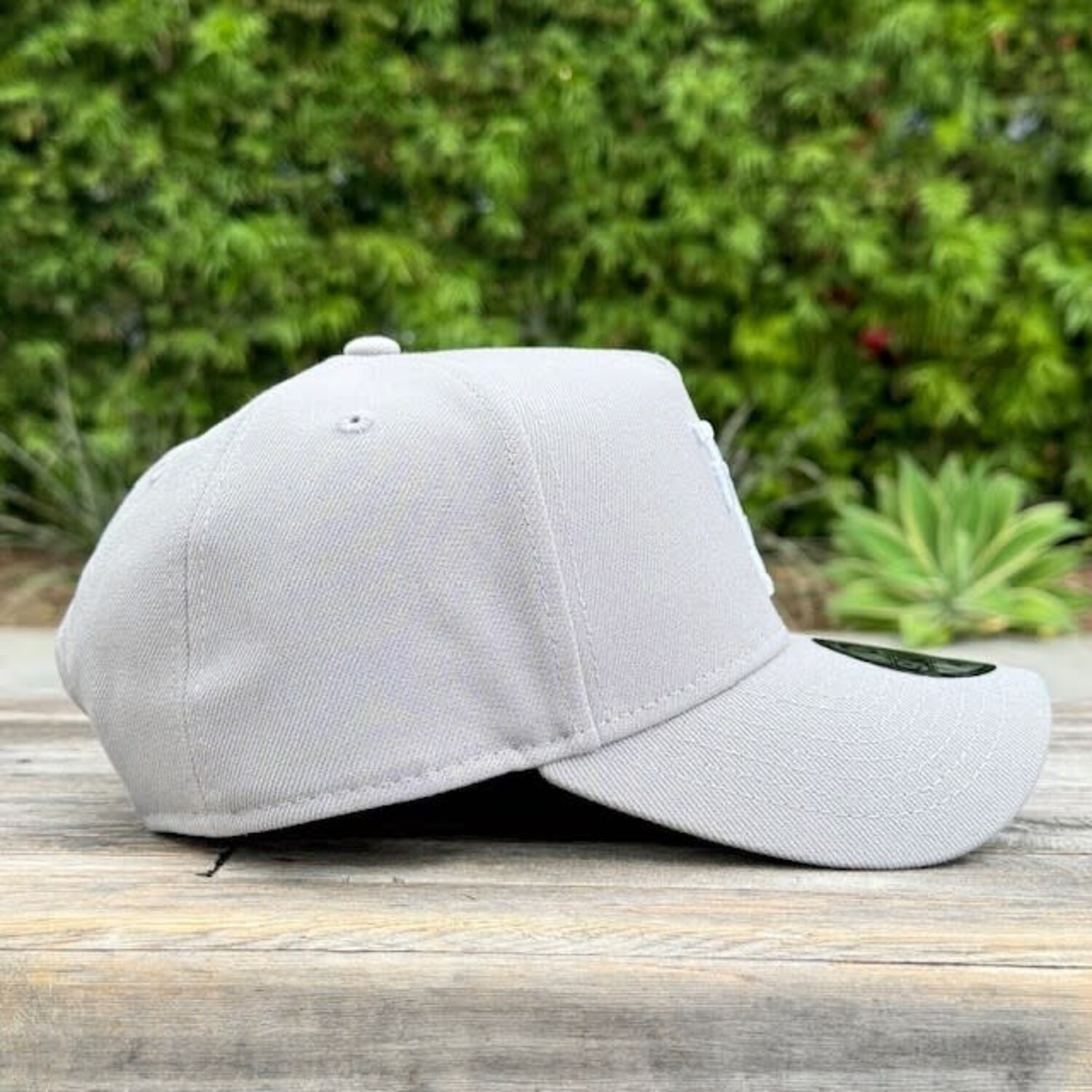 LA Upside Down Gray 940AF Snapback - The Locker Room of Downey