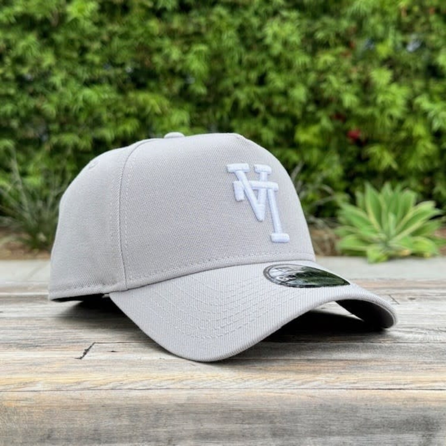 LA Upside Down Gray 940AF Snapback - The Locker Room of Downey