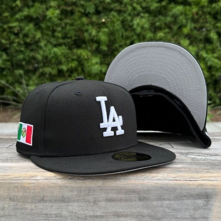 New Era LA BW Mexico Flag Gray UV