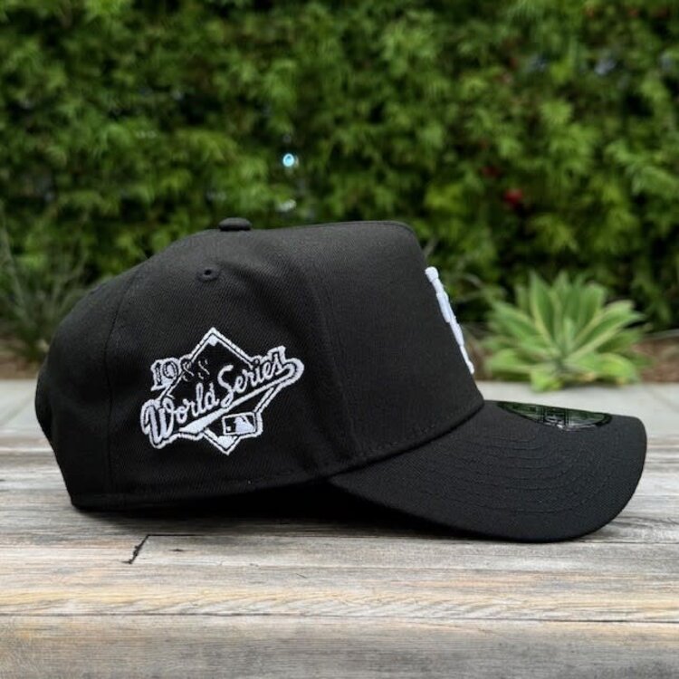 New Era LA Dodgers Upside Down BW 1988 WS 940 A-Frame