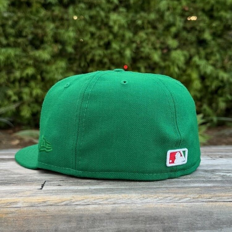 New Era Dead Stock - LA Kelly Green  2020 WS Red UV 7 1/8
